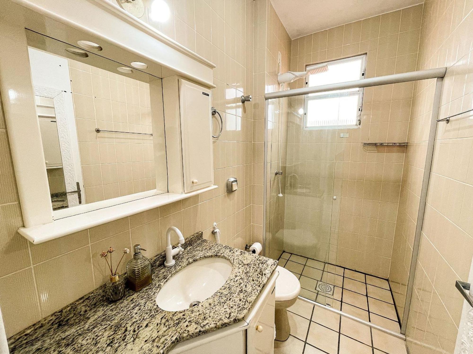 Belissimo Apto A 250m Da De Canas #cva21 Apartamento